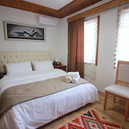 Emblematic House 3 Apartamento Gjirokastër Exterior foto
