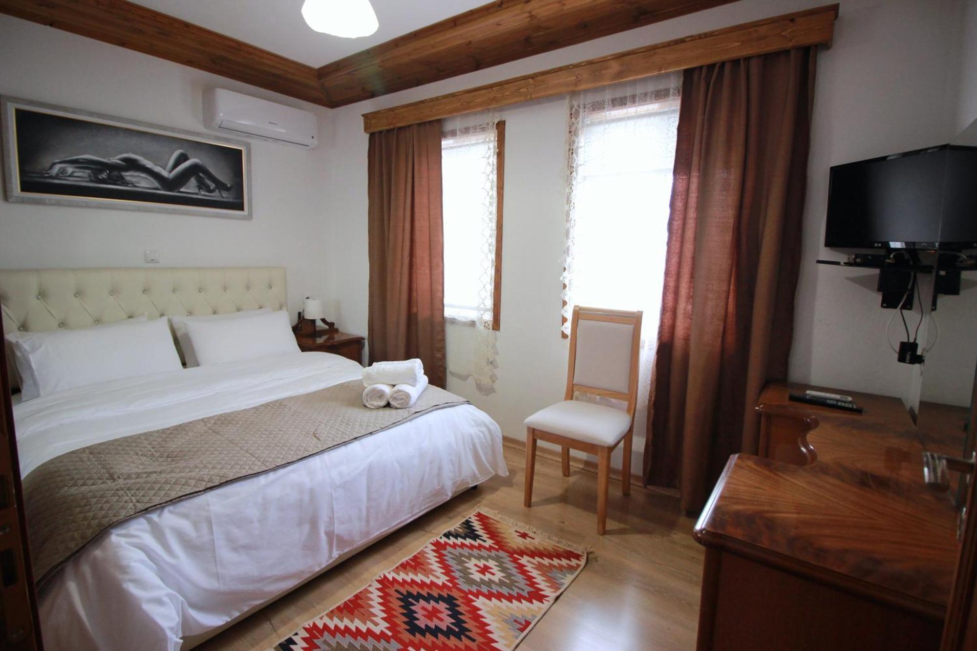 Emblematic House 3 Apartamento Gjirokastër Exterior foto